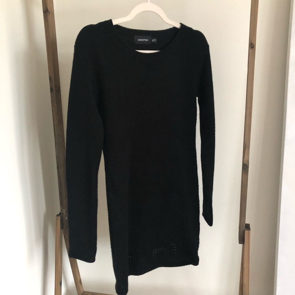 Black mink pink sweater dress

Great condition